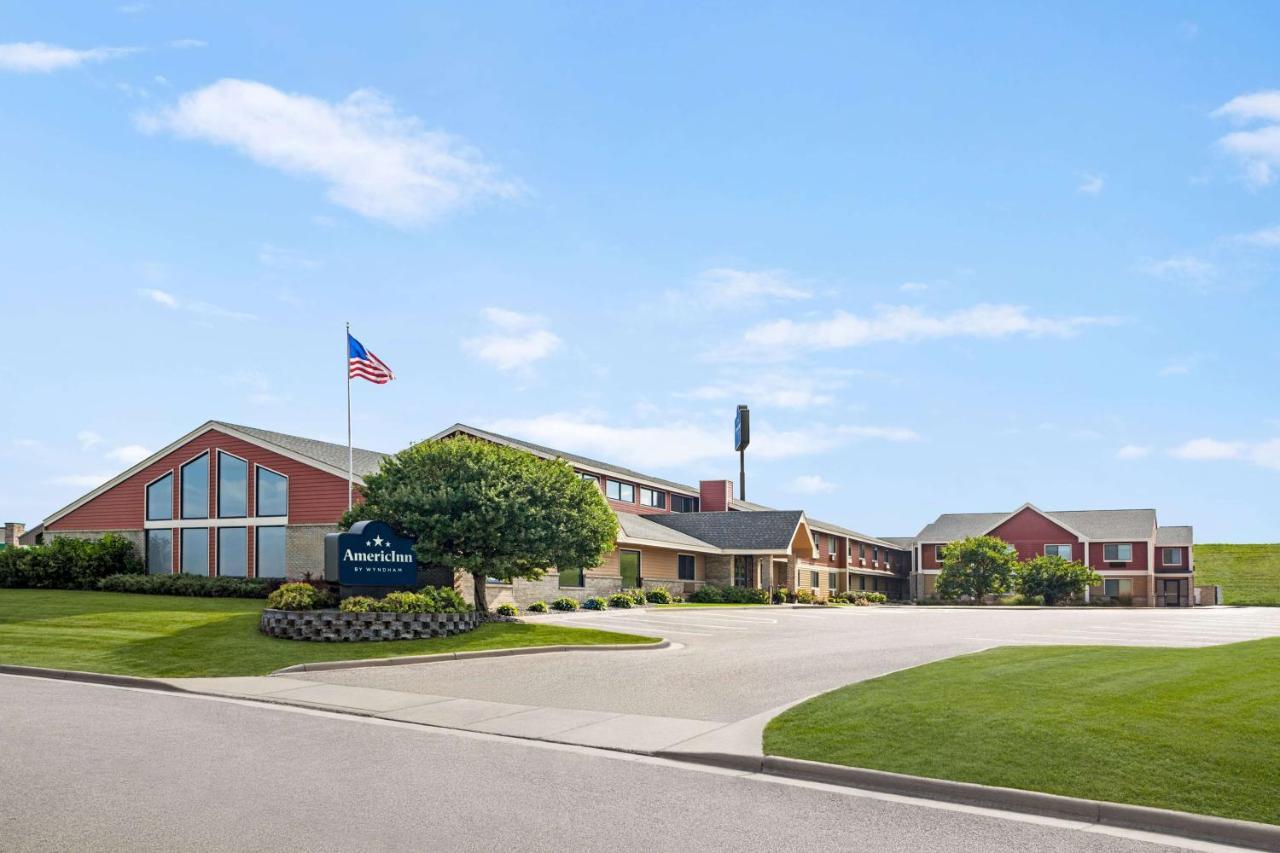 Americinn By Wyndham Sauk Centre Eksteriør bilde