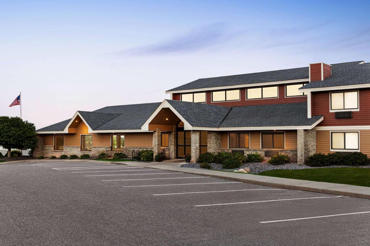 Americinn By Wyndham Sauk Centre Eksteriør bilde