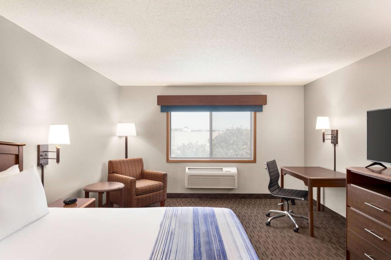 Americinn By Wyndham Sauk Centre Eksteriør bilde