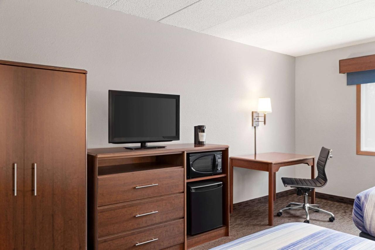 Americinn By Wyndham Sauk Centre Eksteriør bilde